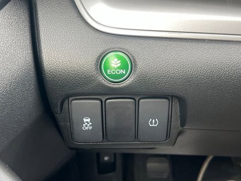Used 2015 Honda CR-V LX image 23