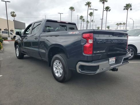 Used 2024 Chevrolet Silverado 1500 LT w/ Convenience Package II image 3