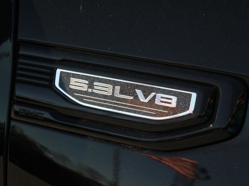 New 2026 GMC Sierra 1500 Elevation image 10