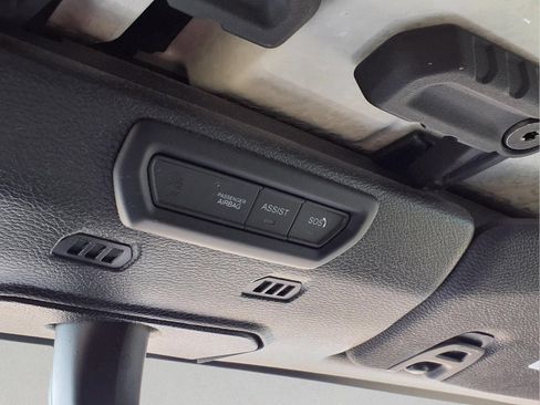 Used 2021 Jeep Gladiator Sport AWD/4WD image 25