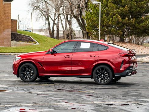 Used 2023 BMW X6 xDrive40i w/ M Sport Package image 7