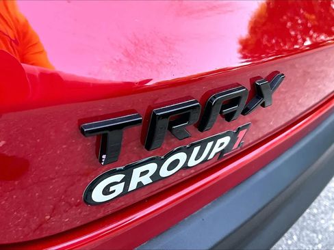 Used 2026 Chevrolet Trax RS FWD image 10