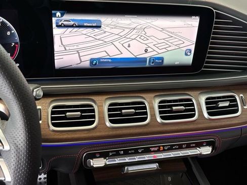 New 2026 Mercedes-Benz GLE 63 AMG S image 10