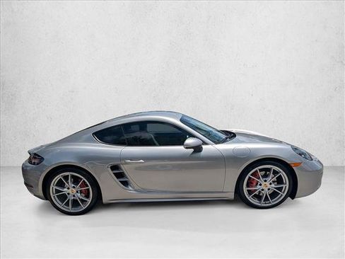 Used 2024 Porsche 718 Cayman S RWD image 4