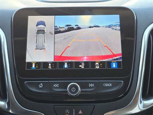 Used 2022 Chevrolet Equinox Premier image 13