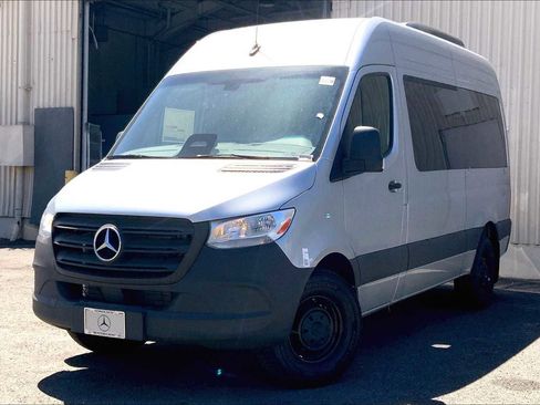 New 2025 Mercedes-Benz Sprinter 2500 image 3