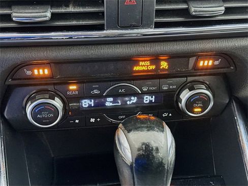 Used 2018 MAZDA CX-9 Touring image 15