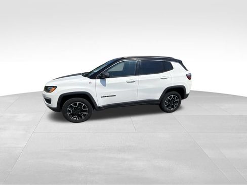 Used 2021 Jeep Compass Trailhawk AWD/4WD image 4