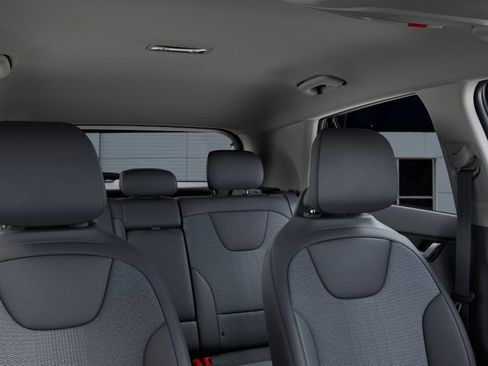 New 2026 Kia Niro EX image 29