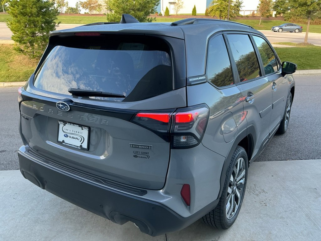 New 2026 Subaru Forester Touring AWD/4WD image 16