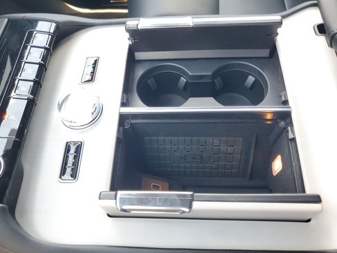 New 2026 Lincoln Navigator Reserve w/ Jet Appearance Package AWD/4WD image 26