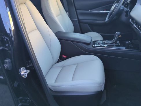 Used 2025 MAZDA CX-30 AWD 2.5 S w/ Preferred Package image 22