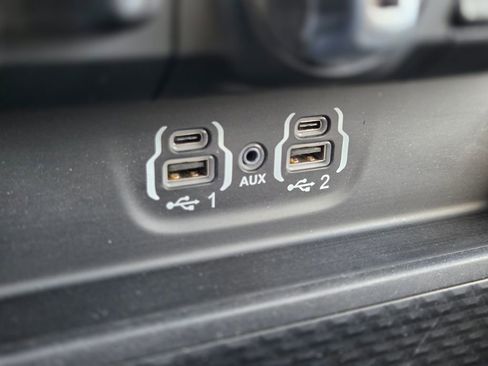 Used 2022 RAM 1500 Laramie image 8