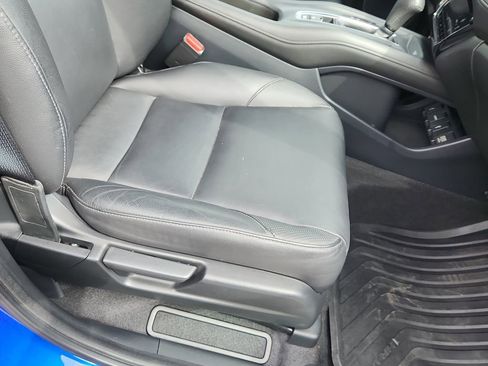 Used 2018 Honda HR-V EX-L image 16