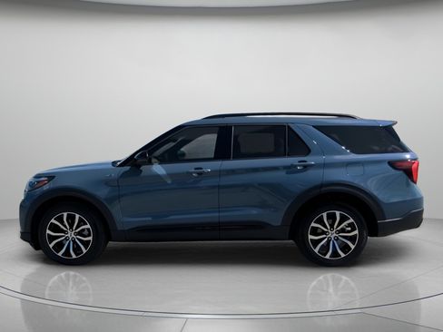 New 2026 Ford Explorer ST-Line RWD image 18