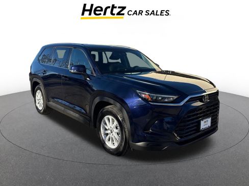 Used 2025 Toyota Grand Highlander XLE image 1