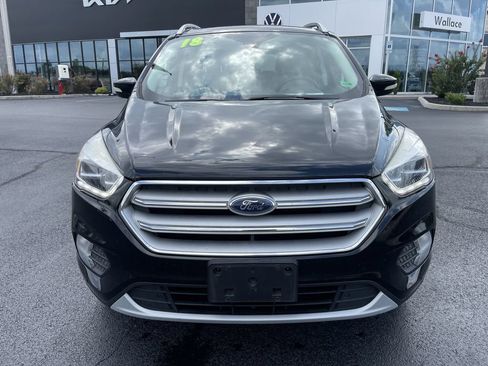 Used 2018 Ford Escape Titanium AWD/4WD image 2