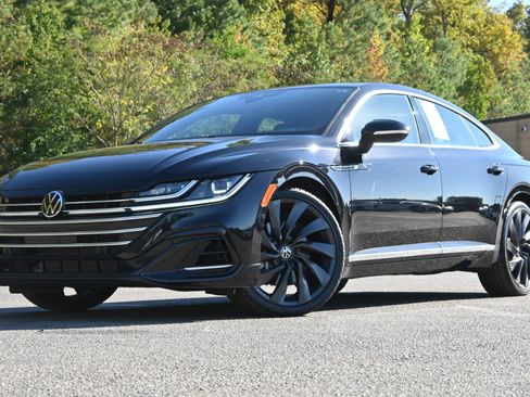 Used 2023 Volkswagen Arteon SEL image 4