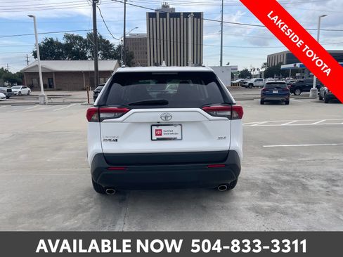 Certified 2025 Toyota RAV4 XLE FWD image 5