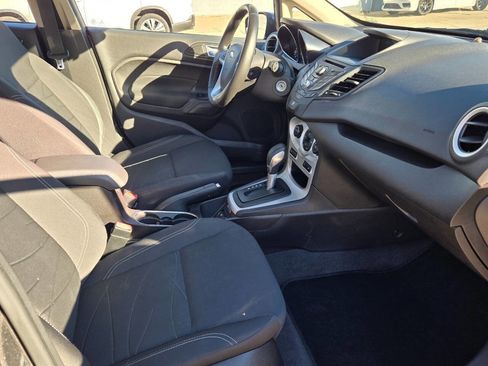 Used 2015 Ford Fiesta SE w/ Comfort Package image 31