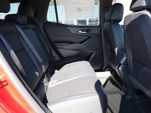 New 2026 Chevrolet Equinox LT w/ Convenience Package II image 39