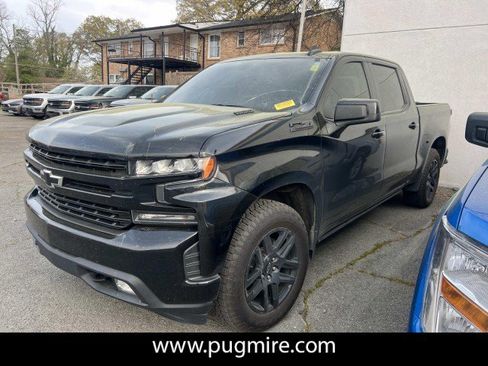 Used 2022 Chevrolet Silverado 1500 RST w/ LPO, Blackout Package image 3