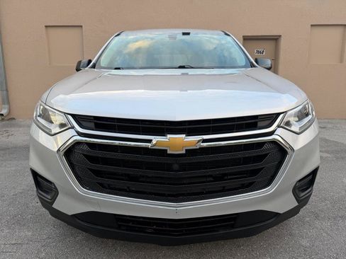 Used 2020 Chevrolet Traverse LS image 7