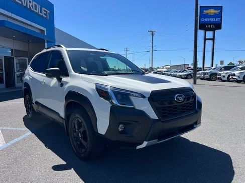 Used 2025 Subaru Forester Wilderness w/ Wilderness Package AWD/4WD image 3