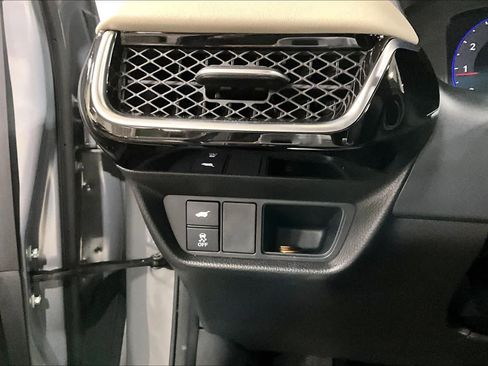 Used 2025 Acura ADX A-Spec image 33