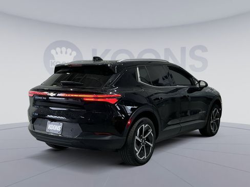 New 2026 Chevrolet Equinox EV LT image 16