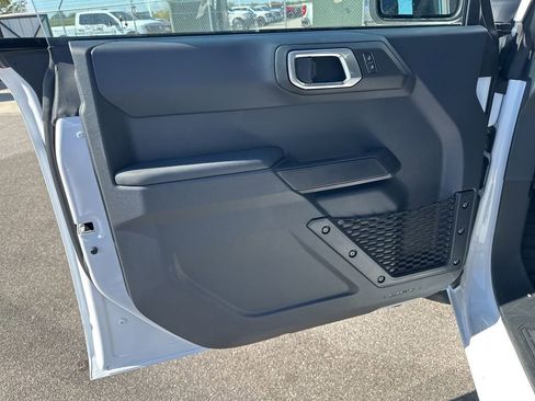 New 2025 Ford Bronco 4-Door image 10