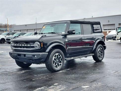 Used 2023 Ford Bronco Outer Banks image 31