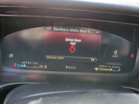 Used 2022 Lincoln Aviator Reserve w/ Elements Package Plus image 20