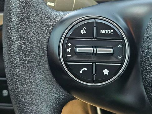 Used 2023 Kia Soul LX FWD image 23
