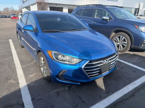 Used 2017 Hyundai Elantra Value Edition image 9