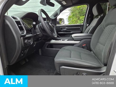 Used 2025 RAM 1500 Big Horn AWD/4WD image 4