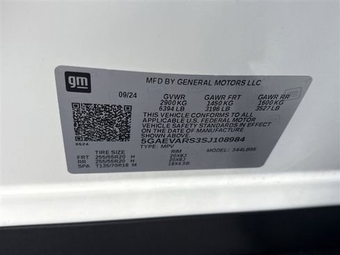 Used 2025 Buick Enclave Preferred w/ LPO, Floor Liner Package image 34