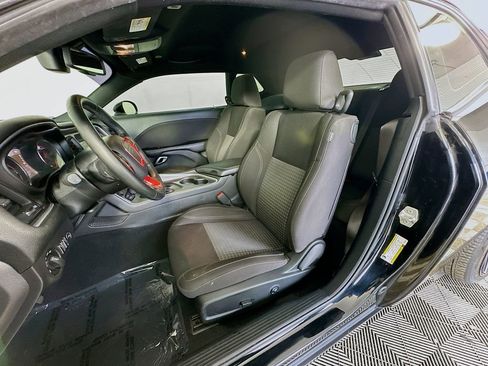 Used 2019 Dodge Challenger SXT RWD image 24