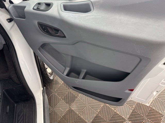 Used 2018 Ford Transit 150 XL RWD image 19