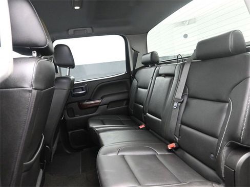 Used 2018 GMC Sierra 3500 SLT w/ Duramax Plus Package image 16