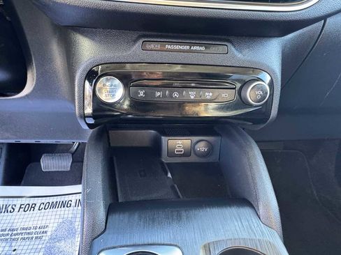 Used 2024 Ford Escape Platinum image 14