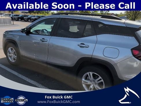 Certified 2023 GMC Terrain SLE w/ Driver Convenience Package FWD image 5
