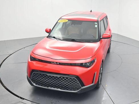 Used 2024 Kia Soul EX w/ Option Group 015 FWD image 43