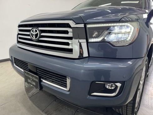 Used 2020 Toyota Sequoia Platinum image 42