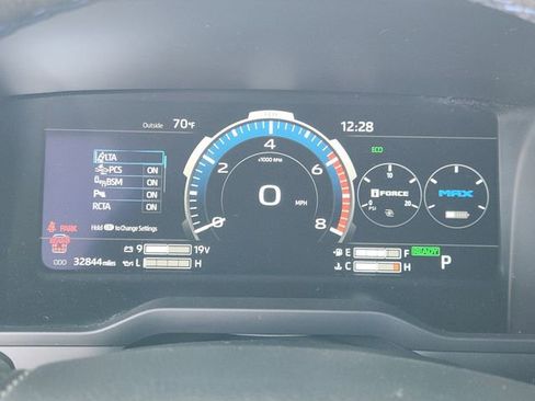 Used 2023 Toyota Sequoia Platinum image 11