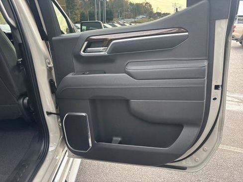 New 2026 GMC Sierra 1500 SLE image 38