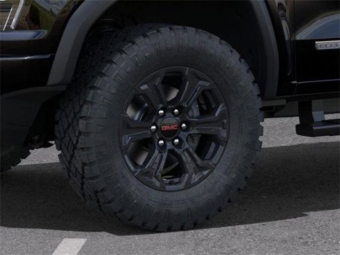 New 2025 GMC Canyon Elevation w/ Convenience Package image 9