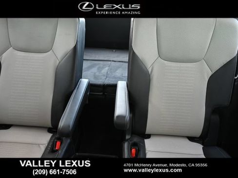 Used 2025 Lexus TX 500h AWD w/ Technology Package image 13