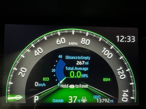 Used 2025 Toyota RAV4 XLE Premium image 24