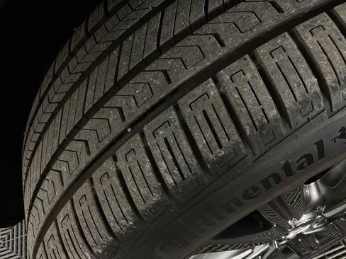 Used 2026 Cadillac Optiq Sport 2 image 38